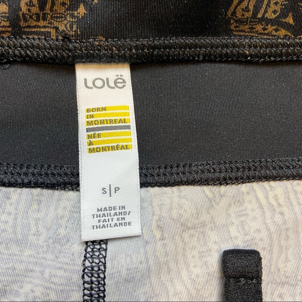 Lole Burst Black and Gold Print Ankle Leggings. Size Small. EUC - Picture 8 of 13